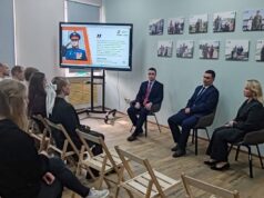 Михаил Евраев встретился с участником федеральной программы «Время героев»