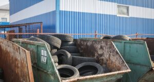 Жители Рыбинска могут бесплатно сдать старые автопокрышки