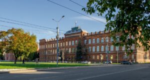 В РГАТУ им. П.А Соловьева прокомментировали, что может появиться в помещениях «Перекрестка»