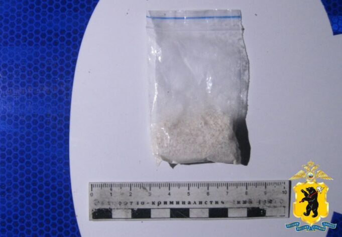 В Рыбинском районе был остановлен «ВАЗ» с наркотиками