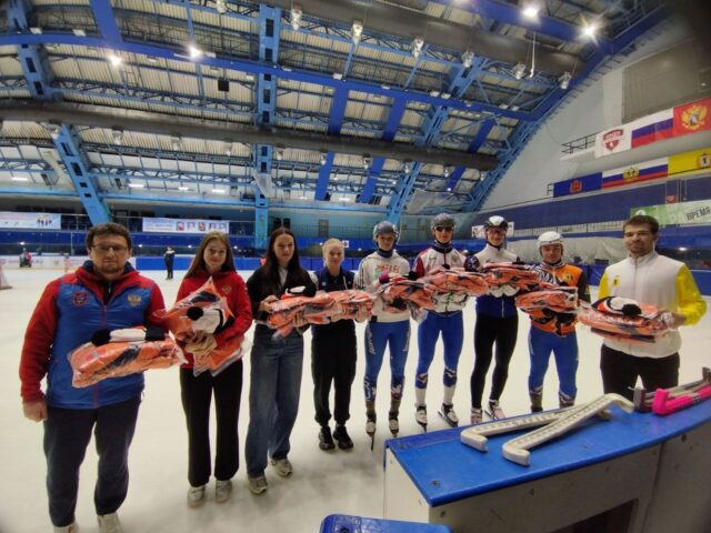 Рыбинские шорт-трекисты будут выступать на соревнованиях в «крылатой» форме