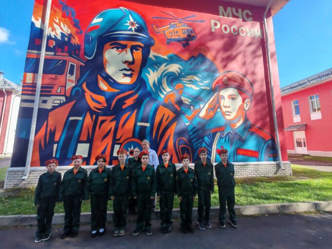 В Рыбинске вручили оранжевые береты будущим спасателям