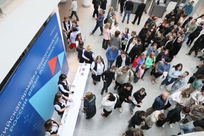 Средняя зарплата жителя Ярославской области — 71 тысяча рублей в месяц: так говорит аналитика