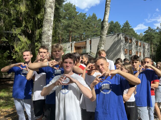 Около 55 тысяч детей отдохнули в лагерях региона летом этого года