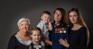 Жителей Рыбинска приглашают на фотовыставку «Жена героя»