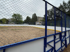 В микрорайоне Ягутка в Рыбинске откроется хоккейный корт на улице Пилоставная