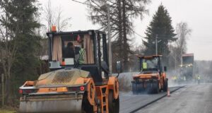 Завершается ремонт дороги в деревне Кабатово Рыбинского округа