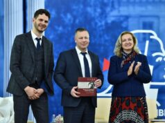 Михаил Евраев принял участие в открытии выставки к 300-летию Российской академии наук