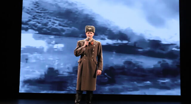 Александр Калинин, начальник отряда группы по воспитательной работе с осуждёнными рыбинской специализированной психиатрической больницы УФСИН, занял второе место на региональном этапе Всероссийского конкурса «Виват офицеры»