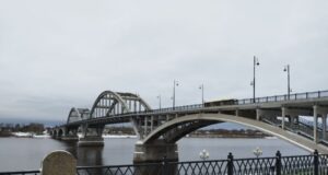 Мост в Рыбинске засияет к новогодним праздникам