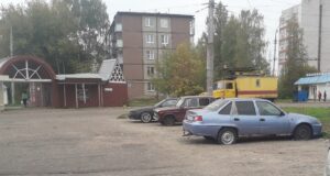 В Рыбинске убирают автохлам с улиц