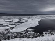 С 23 ноября выход на лед в Рыбинске будет по запретом