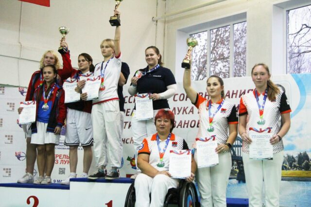 Личные и командные награды завоевали лучники из Рыбинска в родном городе