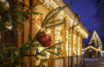 Начался прием заявок на участие в региональном конкурсе на лучшее зимнее оформление фасадов зданий