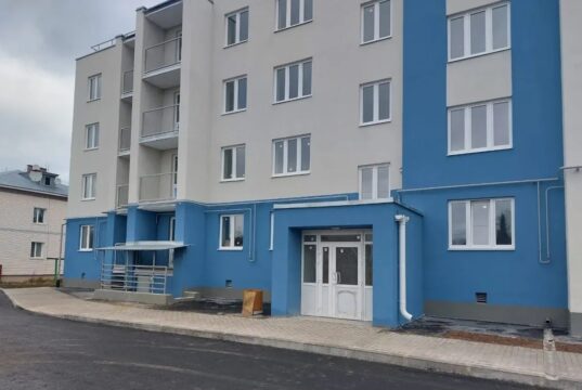 В Каменниках 23 семьи получат квартиры в новом доме