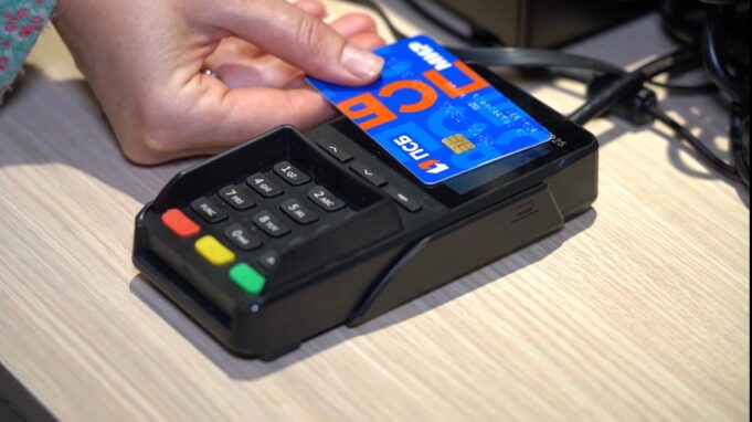 ПСБ в Ярославле запустил акцию «Кешбэк за пенсию» к новогодним праздникам