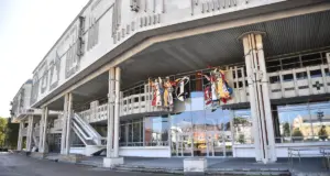 Ярославский ТЮЗ приостановил работу на месяц