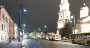 19 городских маршрутов общественного транспорта меняют с 1 января схему движения