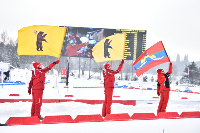 Михаил Евраев пожелал удачи участникам III этапа Кубка России по биатлону в Демино