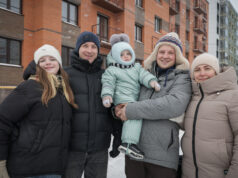 Жители аварийных домов Рыбинска получили ключи от новых квартир