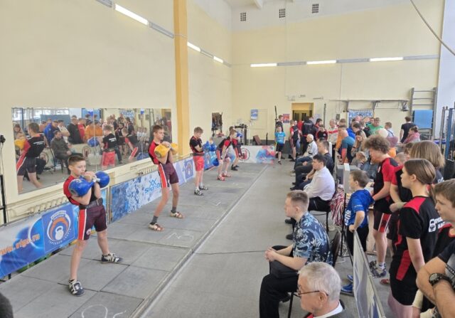 Гиревики Рыбинска отличились на Первенстве области по гиревому спорту