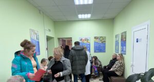 В Рыбинске героев спецоперации и их семьи проконсультировали ярославские врачи