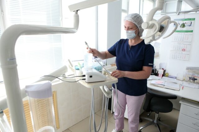 В стоматологической поликлинике Рыбинска на Яна Гуса будут делать онкоскрининг полости рта