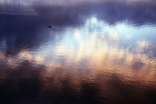19 февраля в фотогалерее «Криста» в Рыбинске откроется выставка фотографий «Очевидное» Алексея Семерикова и Михаила Дружинина