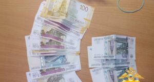 В Рыбинске мужчина отдал «курьерам» 4,5 млн рублей