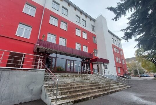 22 марта БИЦ «Радуга» приглашает детей и родителей на встречу с психологом «Мостик к сердцу ребёнка: развиваем эмоциональный интеллект у детей»