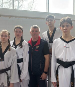 mr8W20M5IaV_GcuSiSvCHSX20YiB-U4-JE8P21ElkPUXG198soAGhUx2QMAYSfHZd_RyubnwnrcRu8Y4ZtDw-b13