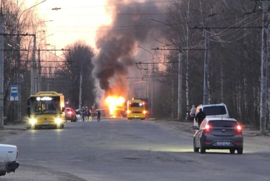 В Рыбинске во время движения загорелся троллейбус