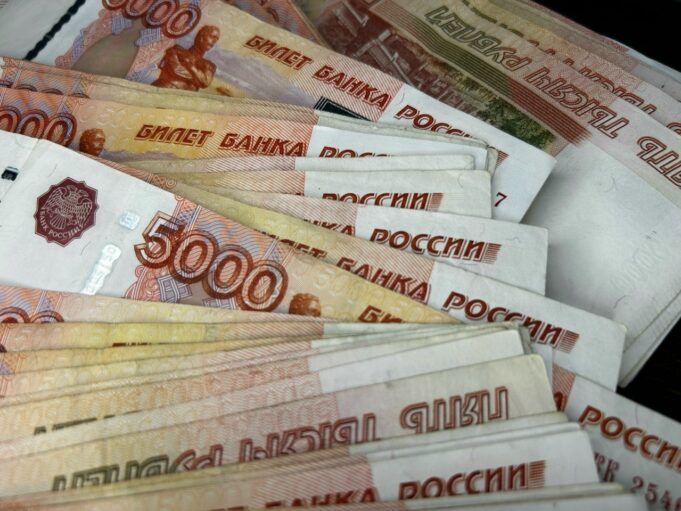 Рыбинец согласился на фиктивный брак и лишился почти 5 млн рублей