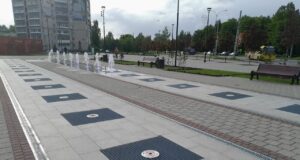 Убирать мусор должны по пять раз в день!