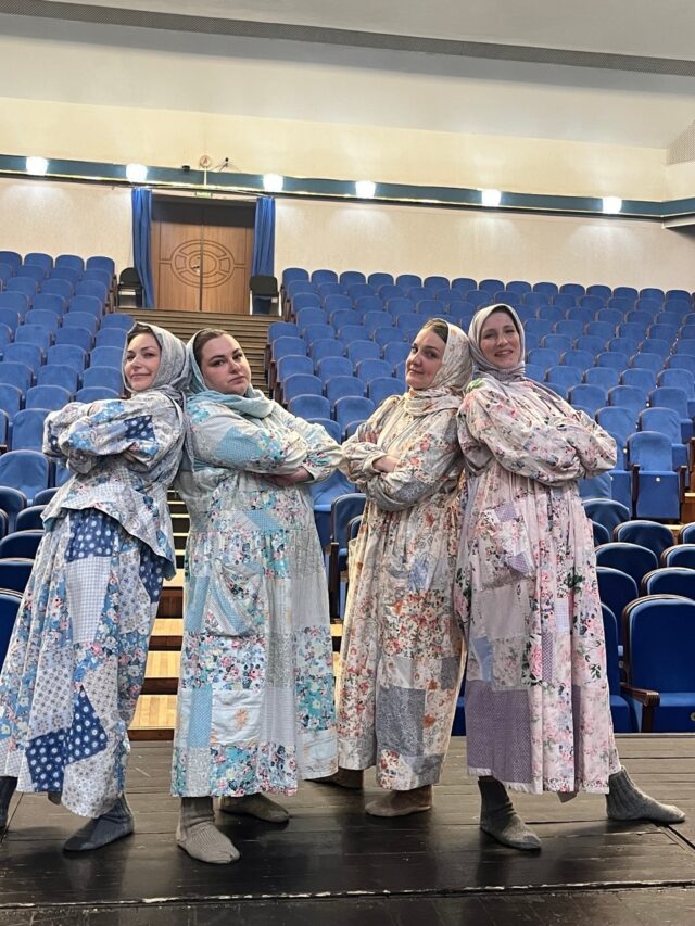 Рыбинские артисты взяли приз зрительских симпатий на международном фестивале театров кукол «Муравейник»