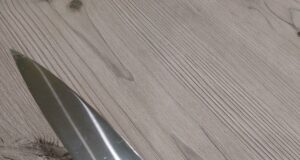 В Рыбинском округе женщина ранила своего сожителя ножом