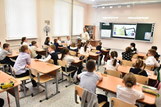 Губернатор Ярославской области Михаил Евраев подвел первые итоги в сфере образования