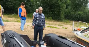 В Рыбинском районе с острова Юршинский эвакуировали женщину со сломанной ногой