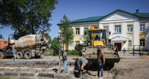 В Рыбинске благоустраивают проезд к Православной гимназии