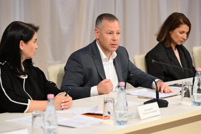Михаил Евраев рассказал журналистам о работе по вовлечению в оборот государственного имущества