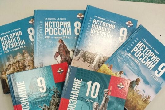 Школьники Рыбинска получат новые учебники 1 сентября