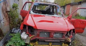 В Рыбинске убирают автохлам с улиц города