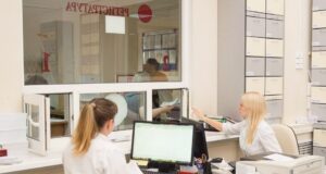 Рыбинцам на заметку: получить ответы по вопросам здравоохранения можно на горячей линии