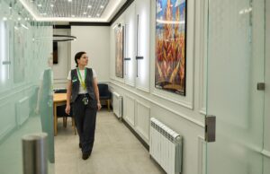 В трех офисах Сбера в Ярославской области представлены работы фестиваля ИИ-искусства Гига-Арт